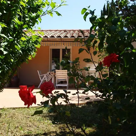 Maison Charmante à + Piscine Hébergement de vacances *