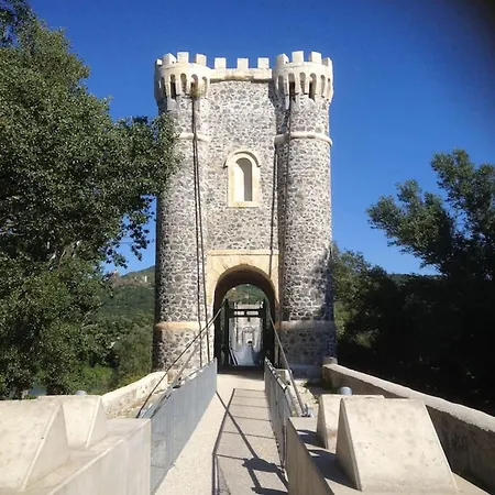 Hébergement de vacances Maison Charmante à + Piscine